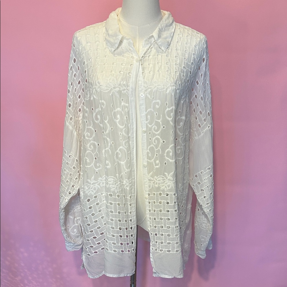 Johnny Was White Eyelet Embroidered Button-Up Blouse Shirt Top Swim Cover-Up - L